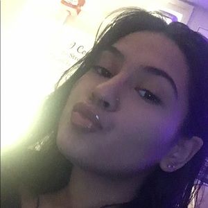 Meet your Posher, Zubaida